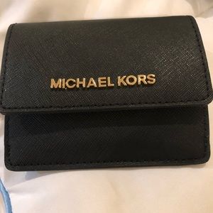 Michael Kors small wallet *AUTHENTIC*